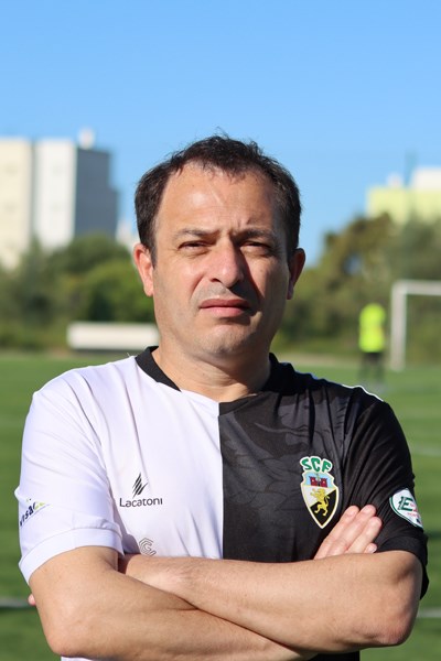 Marco Calixto  - Médio